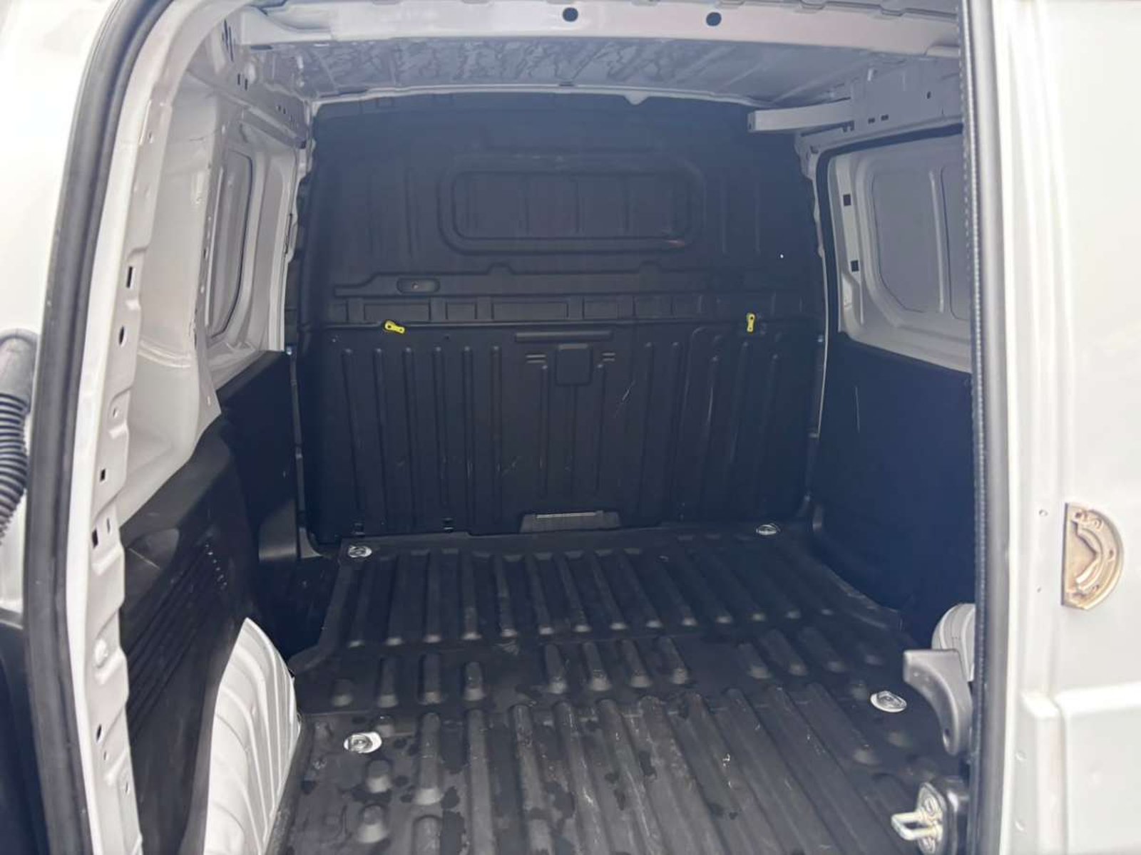 Citroën BERLINGO 1.5 2023 - Imagen 9 de 10