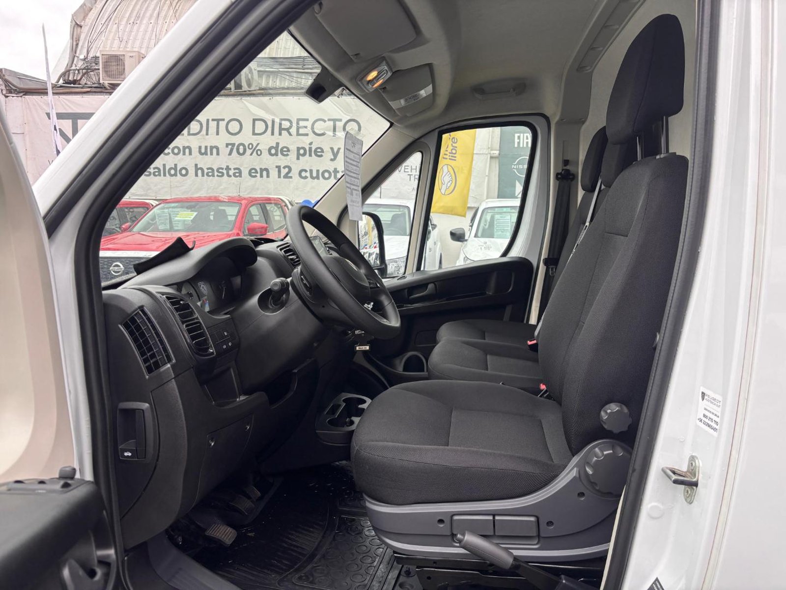 Peugeot Boxer L4H2 2.2 Diesel 2026 - Imagen 10 de 10