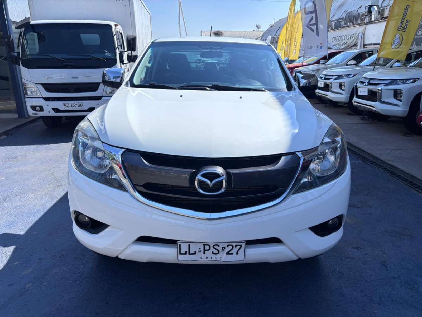 Mazda NEW BT 50 DCAB SDX 4X4 2.2 2020 - Foto 2 de 10