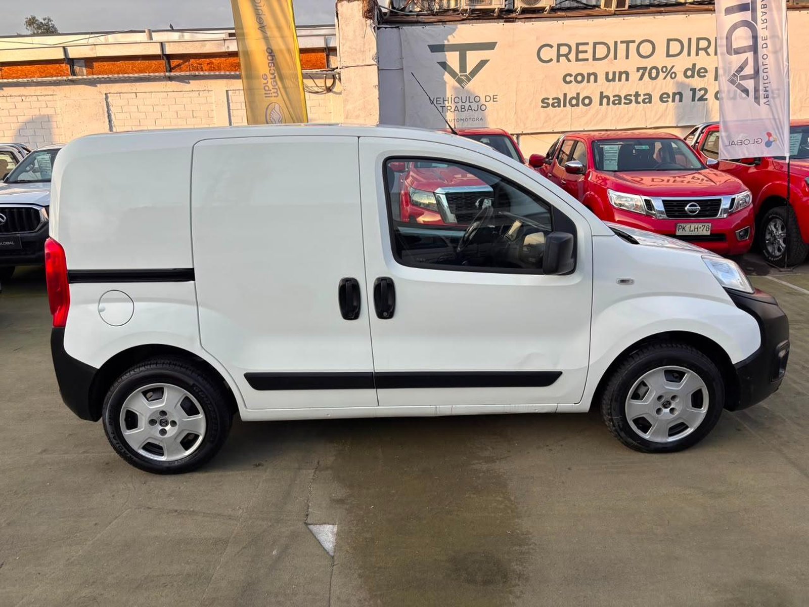 RAM VAN 700 CITY 2023 - Imagen 5 de 10
