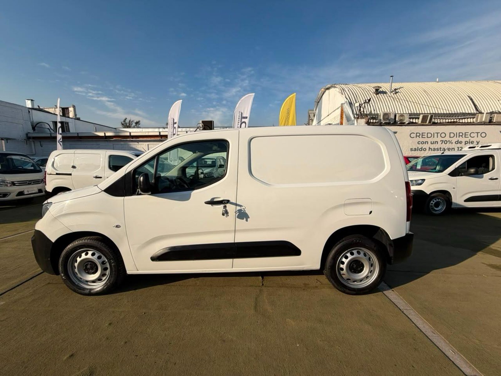 Peugeot PARTNER HDI 92 L1 1.6 2021 - Foto 5 de 10