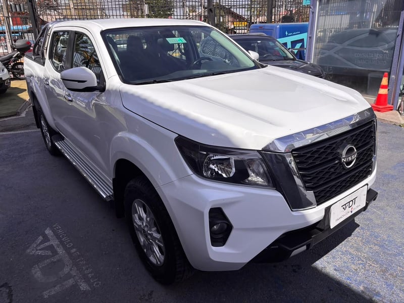 Nissan NAVARA XE 4X2 Diesel 2023 - Imagen 3 de 10