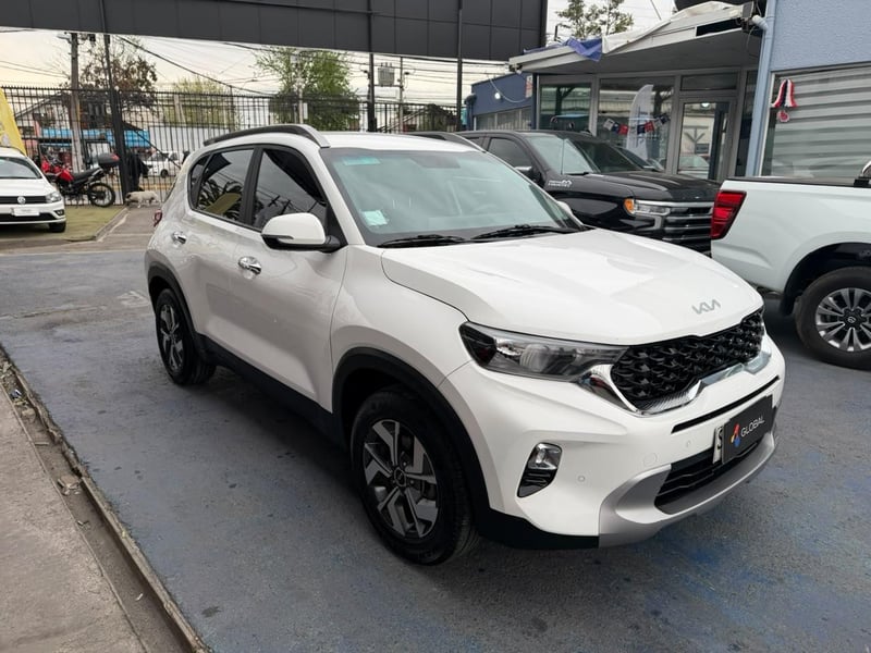 Kia SONET EX 1.5 2022 - Imagen 3 de 10