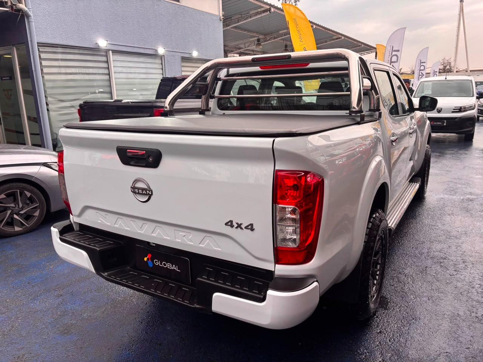 Nissan NAVARA (D23) DC 2.3 HO AT 4X4 XE 4X4 2.3 DIESEL 2024 - Imagen 8 de 10