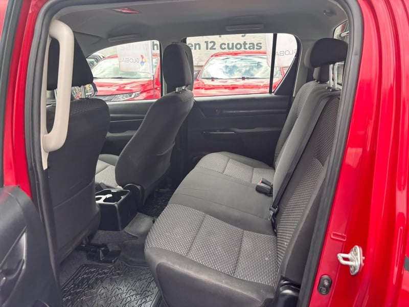 Toyota HILUX 4x2 DX Diesel 2023 - Imagen 9 de 10