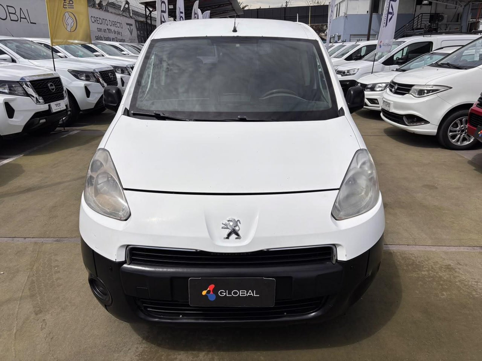 Peugeot PARTNER 2015 - Foto 2 de 10
