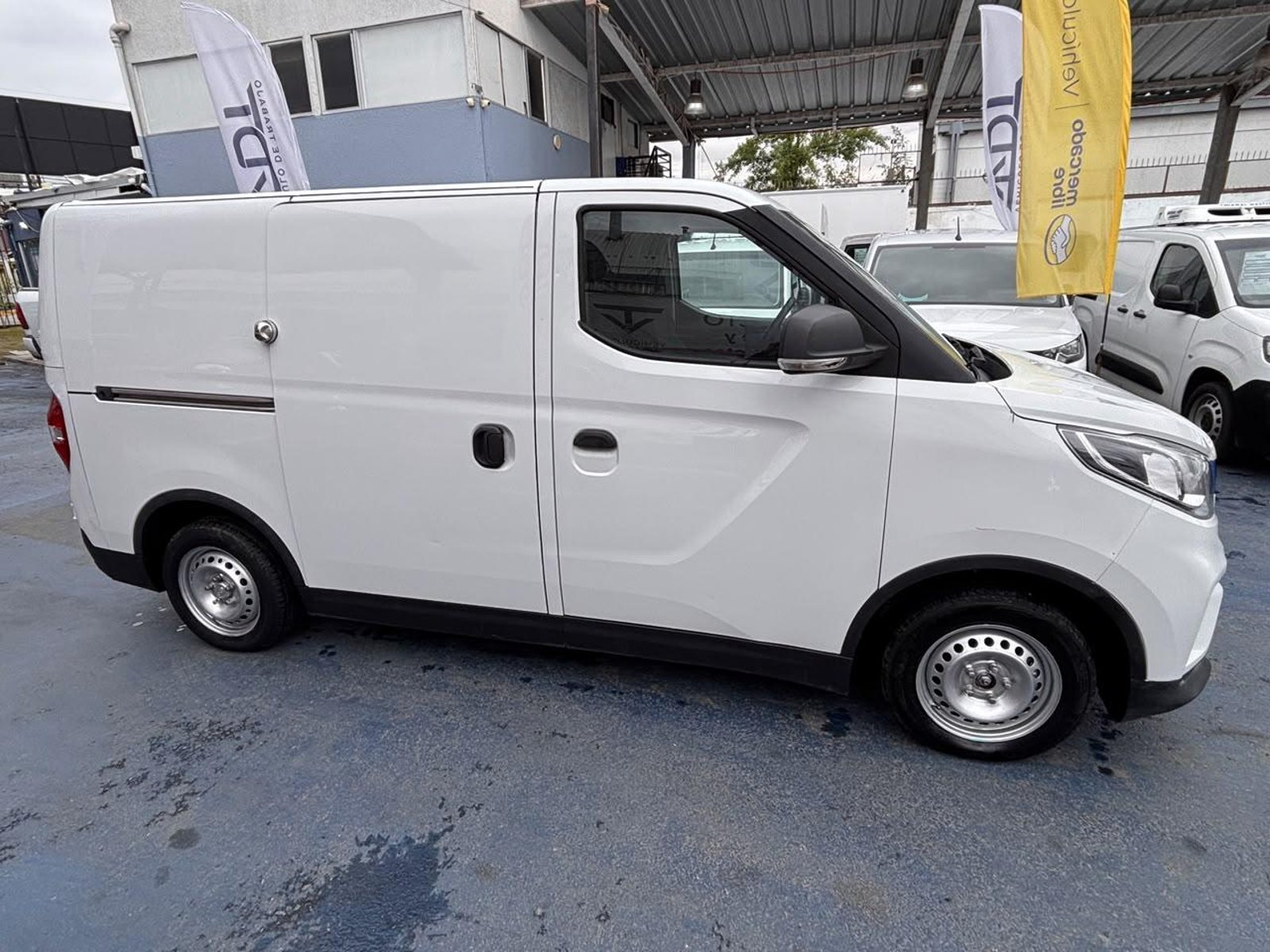 Maxus EV30 AUT 2022 - Foto 4 de 10