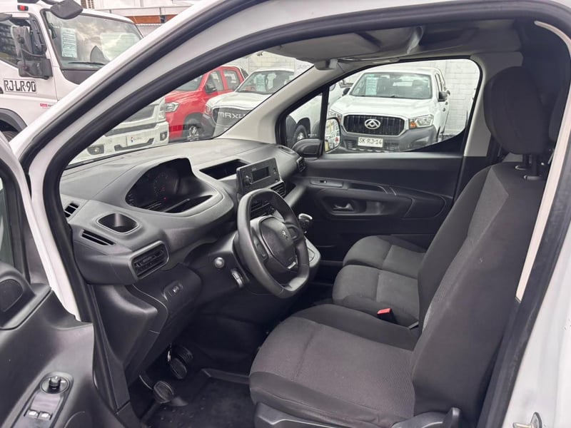 Peugeot PARTNER HDI 92 L1 1.6 2023 - Imagen 10 de 10