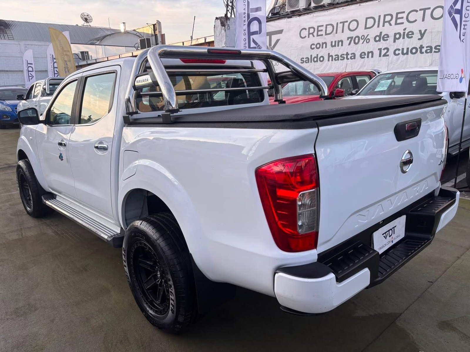 Nissan NAVARA SE 4X4 2.3 2022 - Imagen 6 de 10
