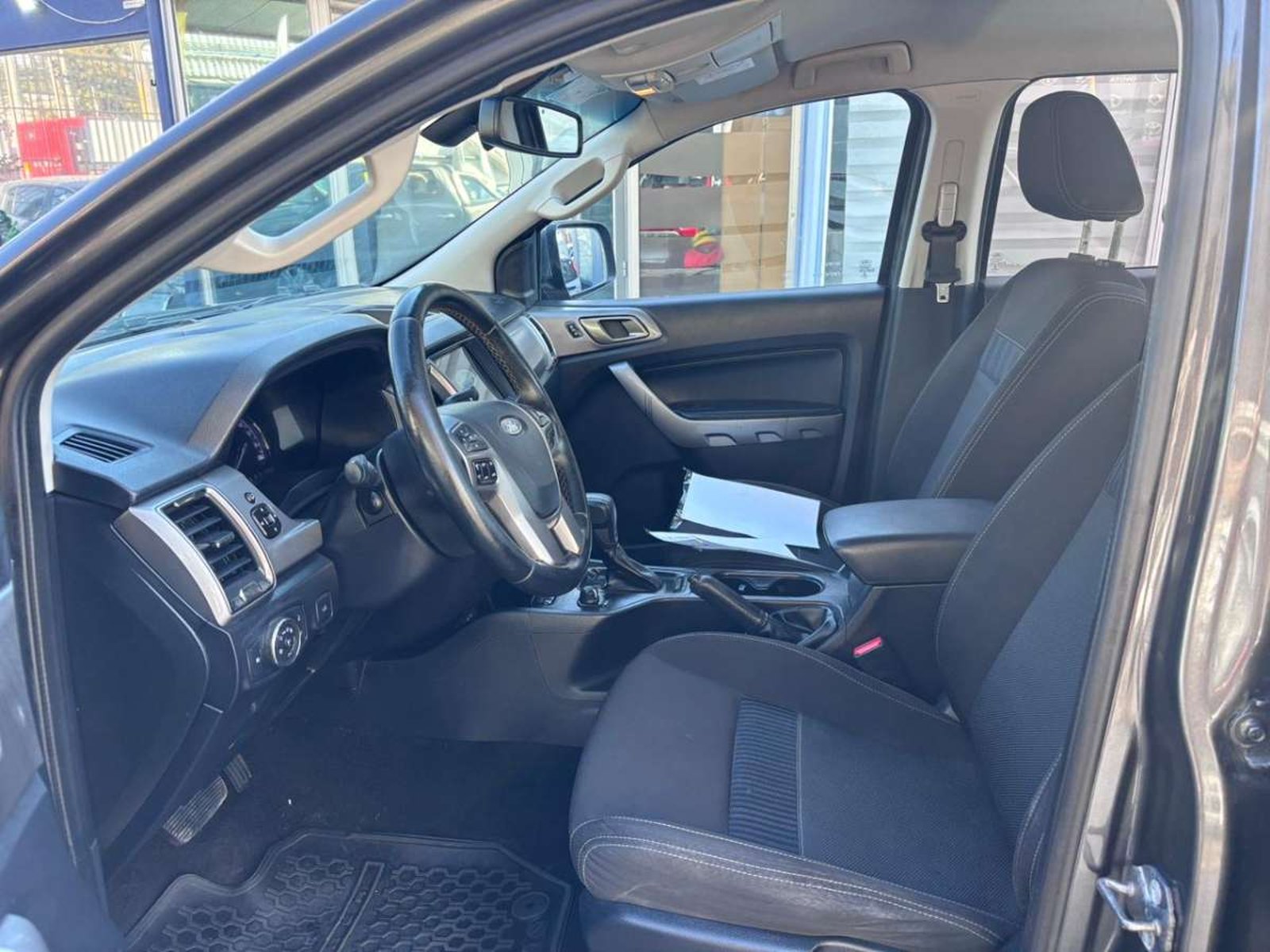 Ford RANGER DCAB 4X4 3.2 AUT XLT 4X4 2023 - Imagen 10 de 10