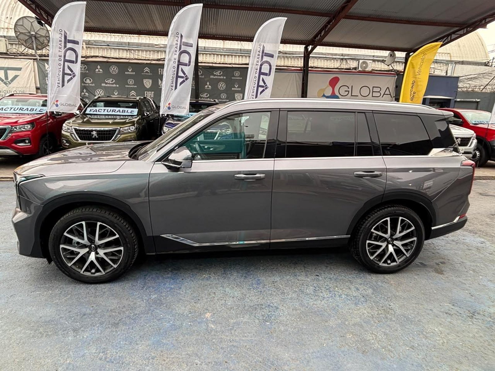 GAC Motor GS8 GX 4WD AT 2.0T 2025 - Foto 4 de 10