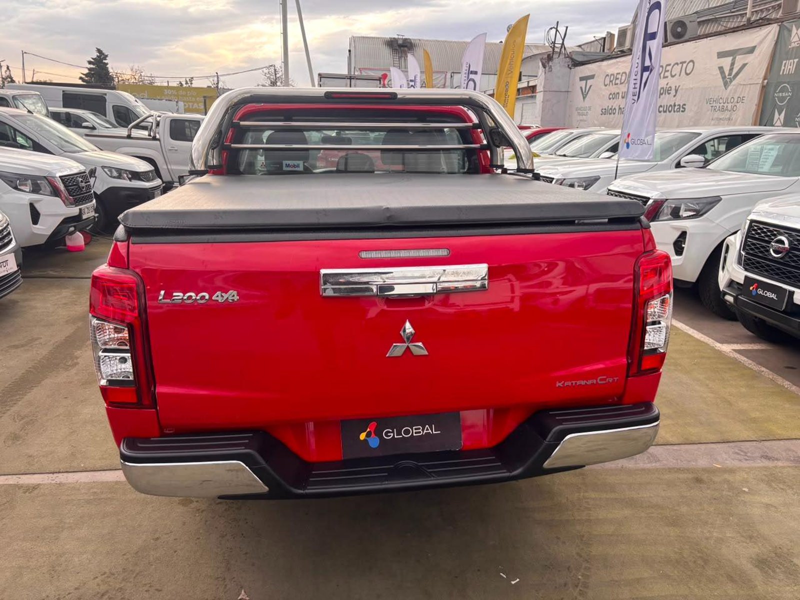 Mitsubishi L200 2023 - Imagen 7 de 10