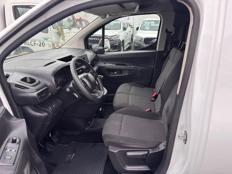 Citroën Berlingo 2024 - Imagen 9 de 10