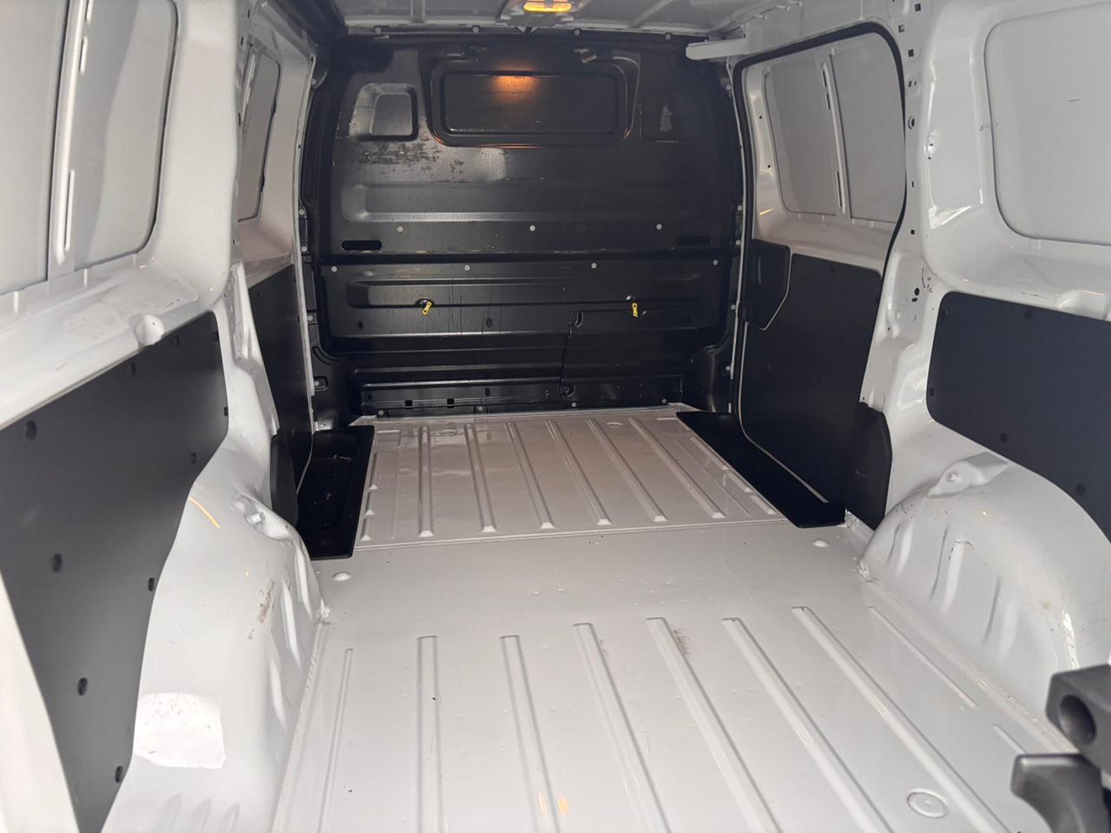 Peugeot EXPERT Premium Long 2.0 HDi 2023 - Imagen 9 de 10