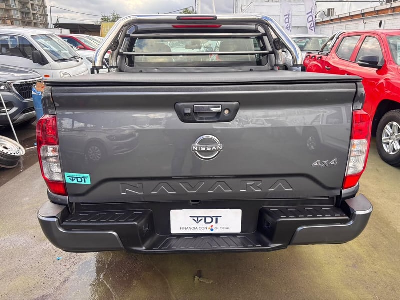 Nissan NAVARA XE 4X4 2.3 2023 - Imagen 7 de 10