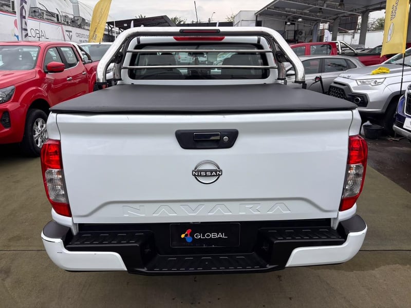 Nissan NAVARA D CAB 2.3 xe 4x2 2024 - Imagen 7 de 10