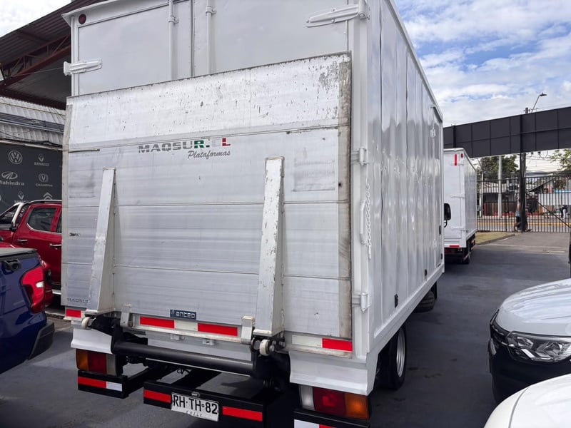 Hyundai HD 35 LWB 2.5 2022 - Imagen 8 de 10