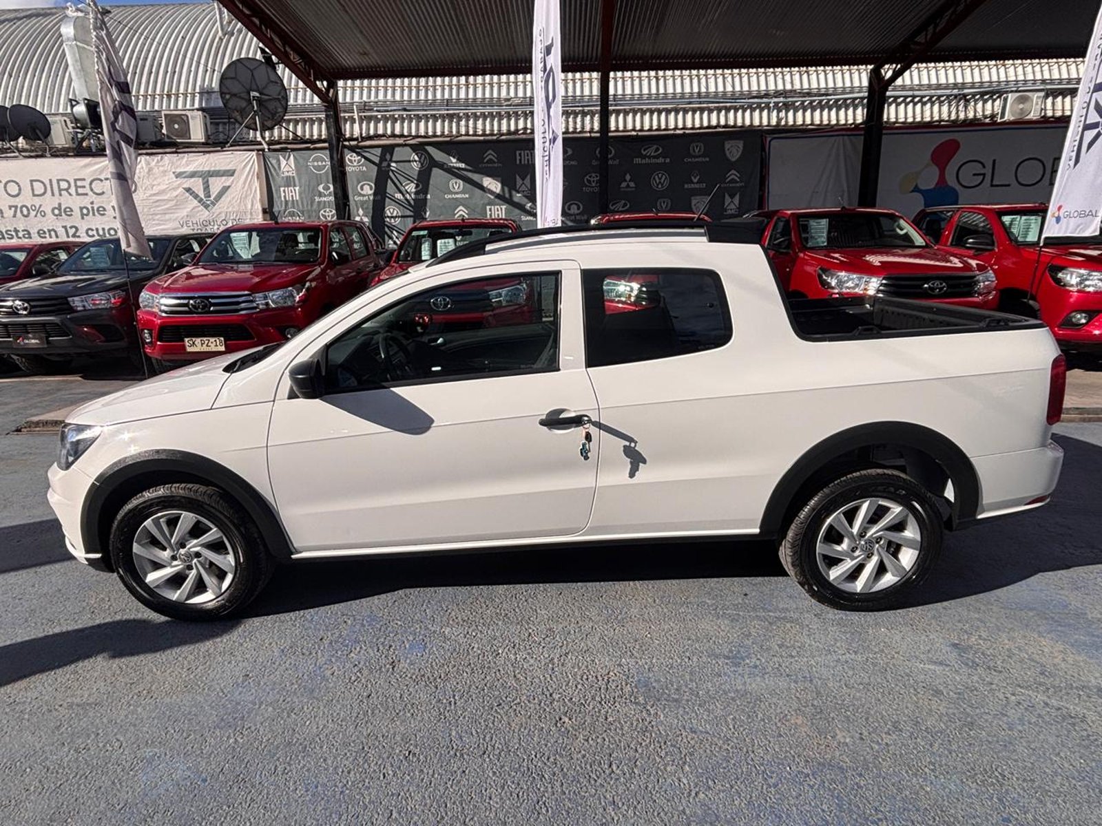 Volkswagen SAVEIRO Cabina Extendida 1.6 2022 - Imagen 4 de 10