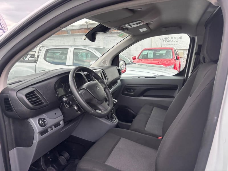 Peugeot EXPERT Premium Long 2.0 HDi 2023 - Imagen 10 de 10