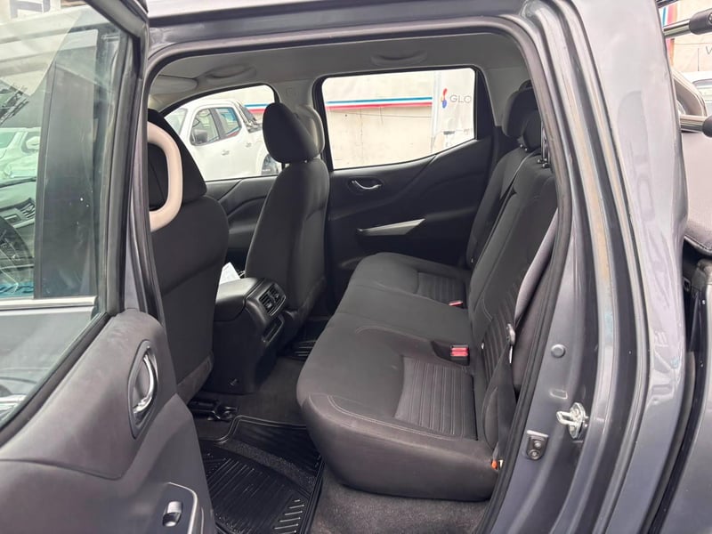 Nissan NAVARA 2023 - Imagen 9 de 10