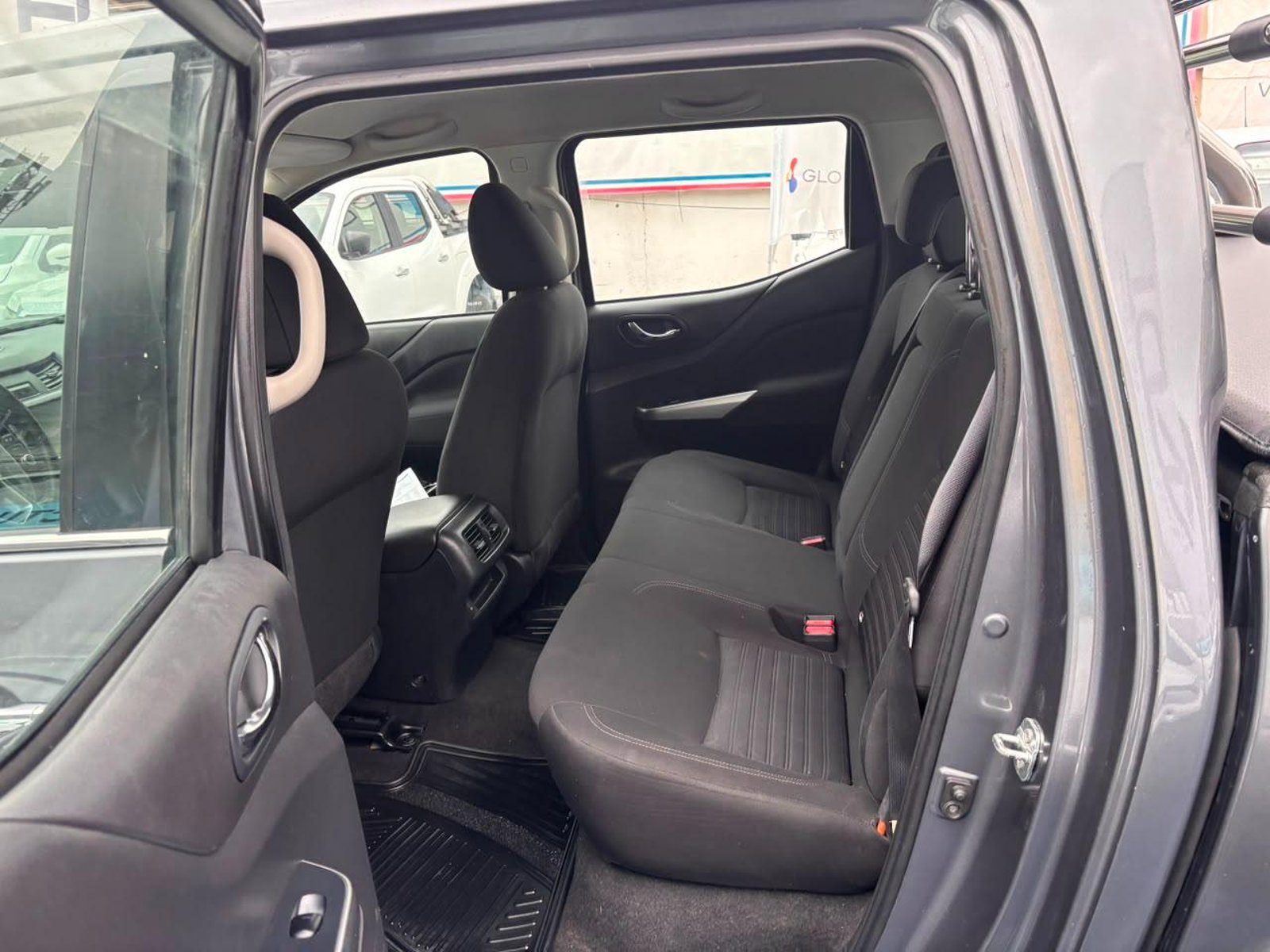 Nissan NAVARA 2023 - Imagen 9 de 10