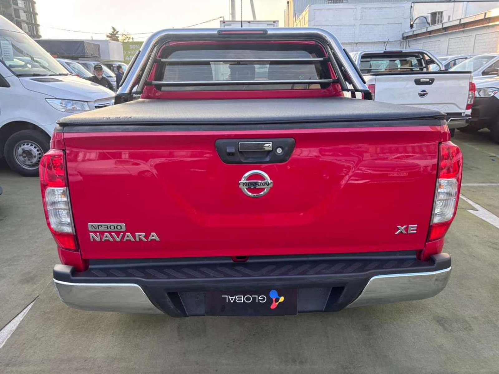 Nissan NP300 DCAB 2.3 2021 - Imagen 7 de 10