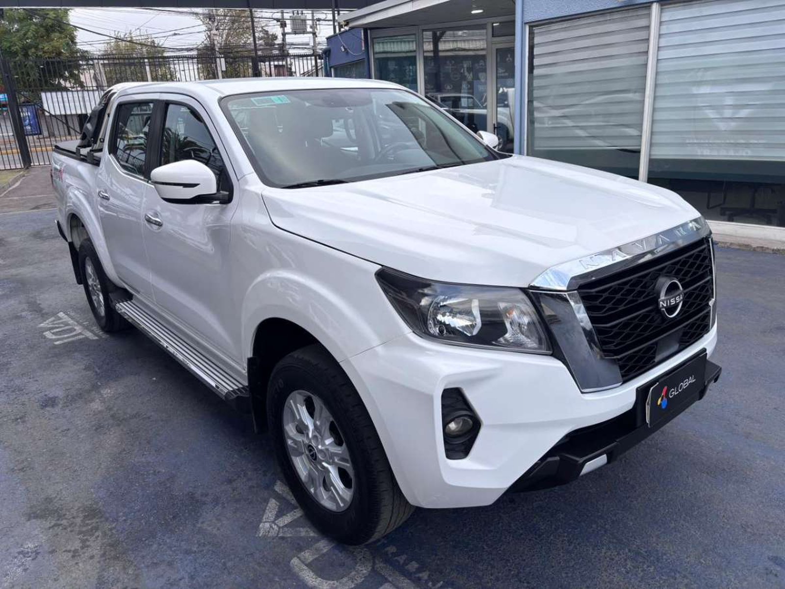 Nissan NAVARA D CAB 2.3 2023 - Foto 3 de 10