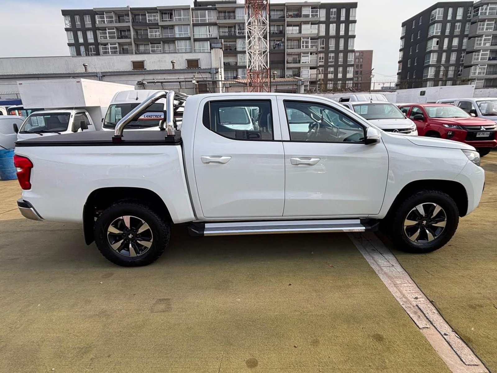 Peugeot LANDTREK 2023 - Foto 4 de 10