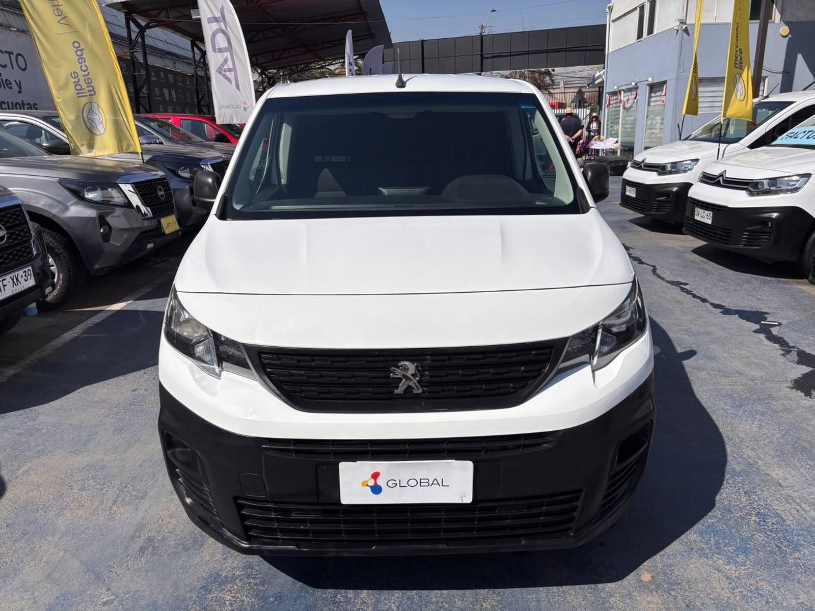 Peugeot PARTNER 2021 - Foto 2 de 10