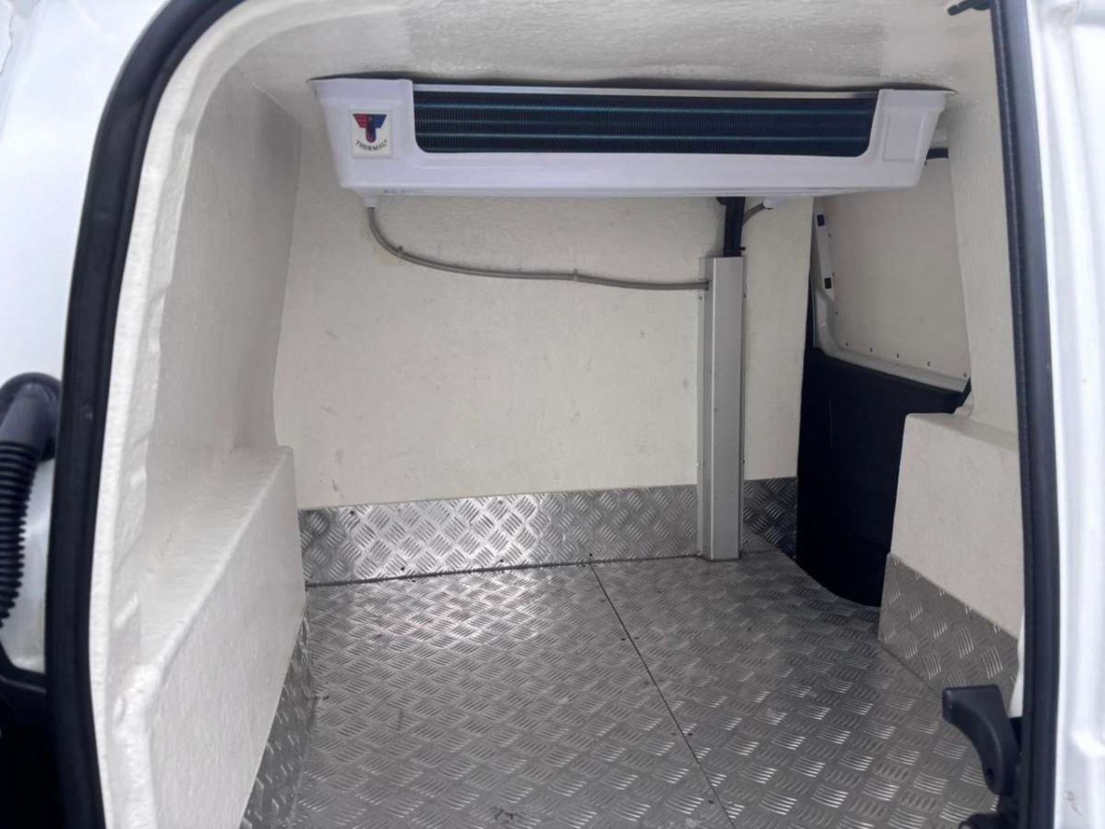 Citroën BERLINGO K9 1.6 2022 - Imagen 9 de 10