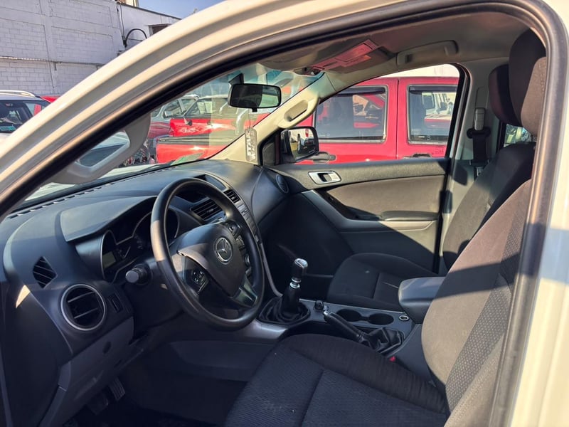 Mazda BT-50 SDX 4X4 2.2 Diesel 2022 - Imagen 10 de 10