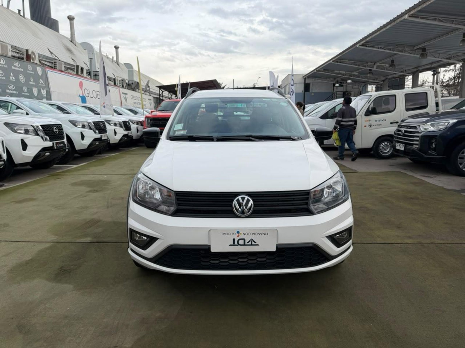 Volkswagen SAVEIRO Cabina Extendida 1.6 2022 - Foto 2 de 10