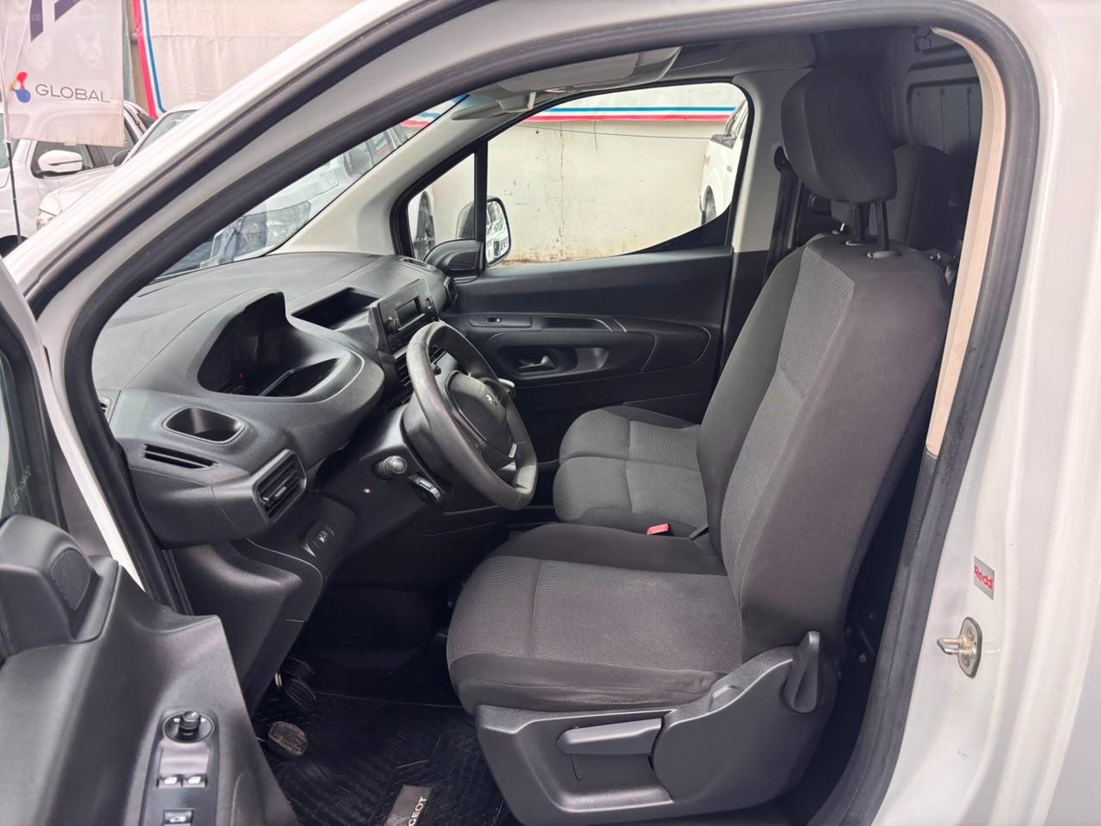 Peugeot PARTNER 2023 - Imagen 10 de 10