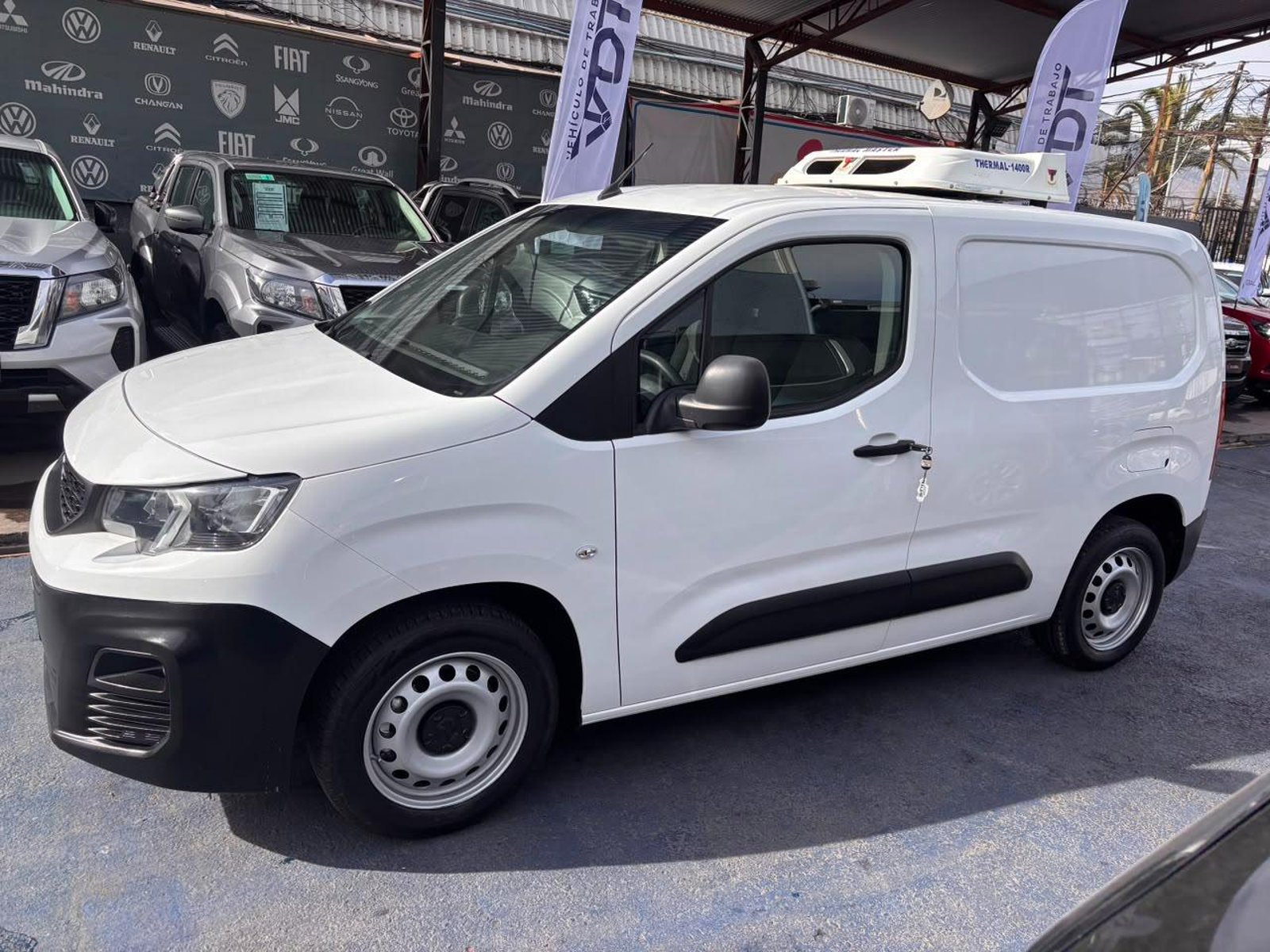 Peugeot PARTNER 2022 - Imagen 5 de 10