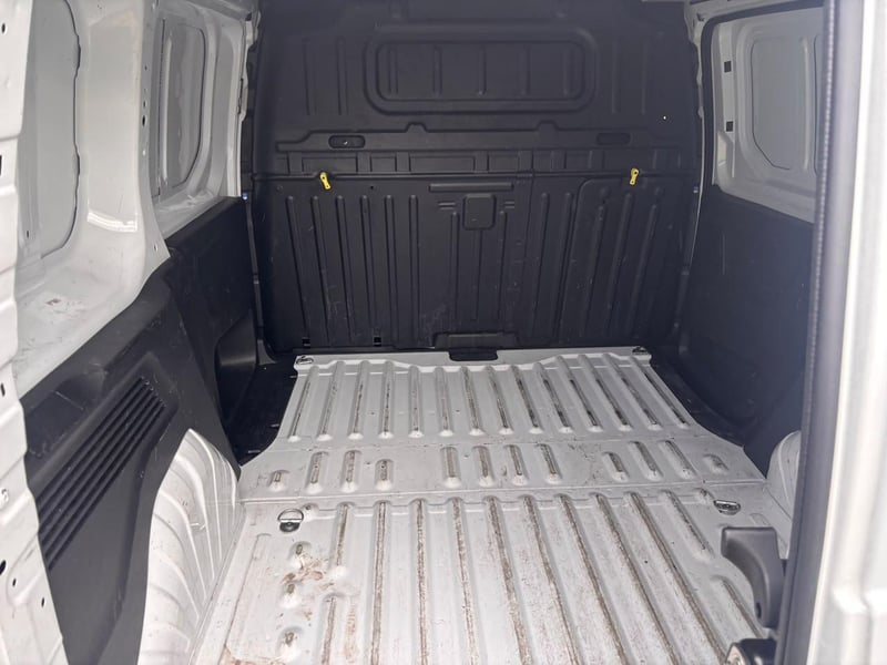 Opel COMBO 2023 - Imagen 9 de 10