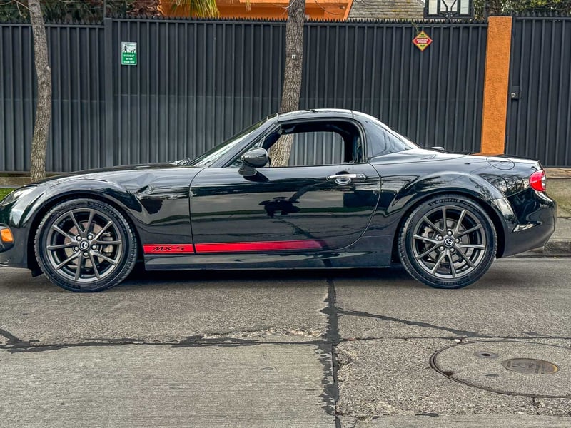 Mazda MX-5 Convertible 2.0 2015 - Imagen 7 de 20