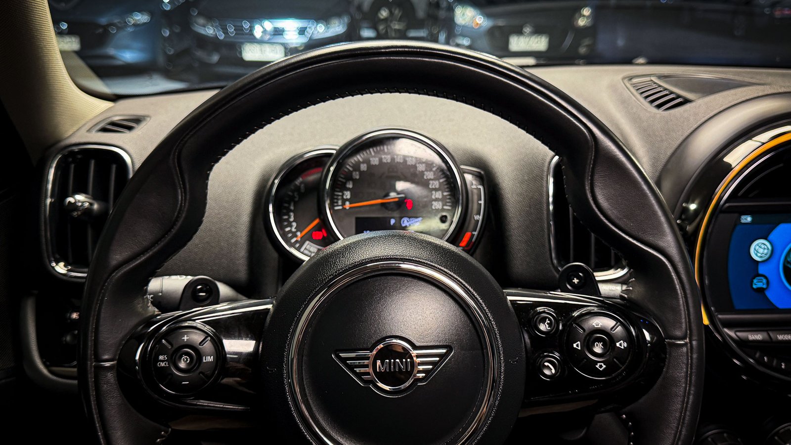 Mini Countryman S 2019 - Imagen 8 de 20