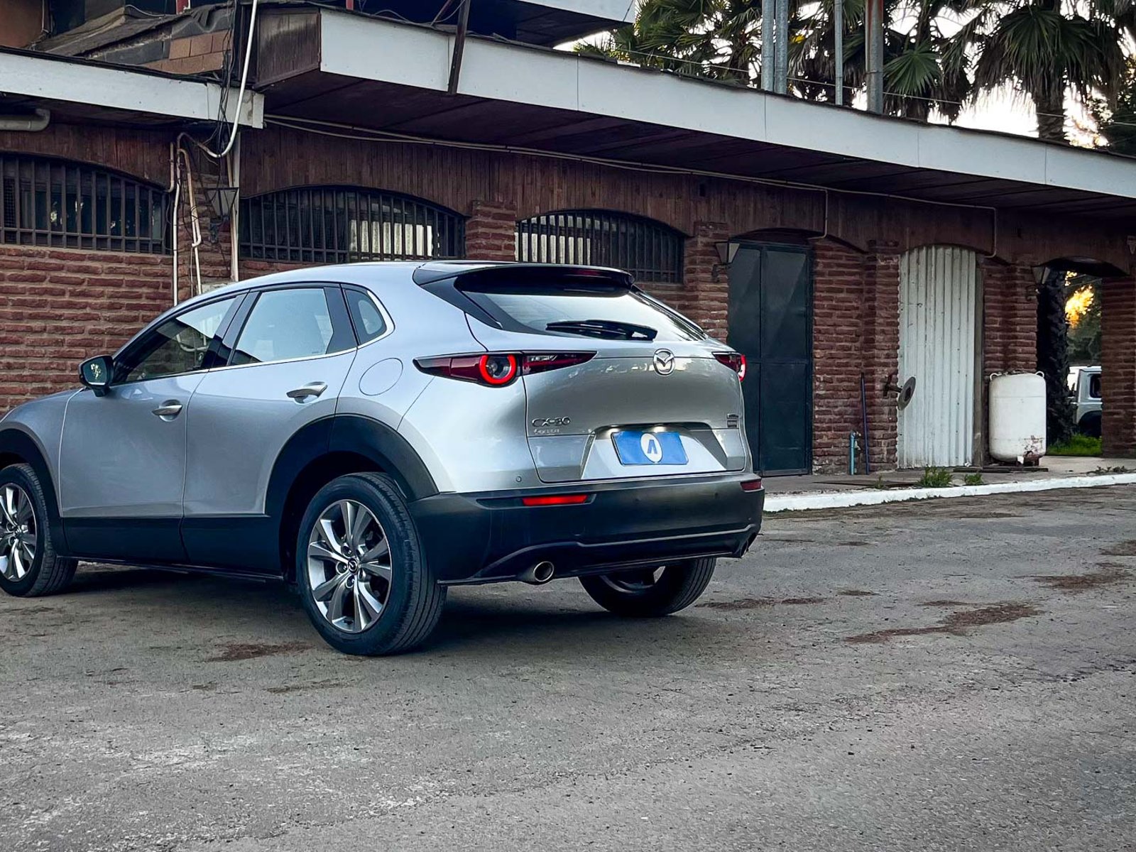 Mazda CX-30 V AT 2.0 2023 - Foto 2 de 20