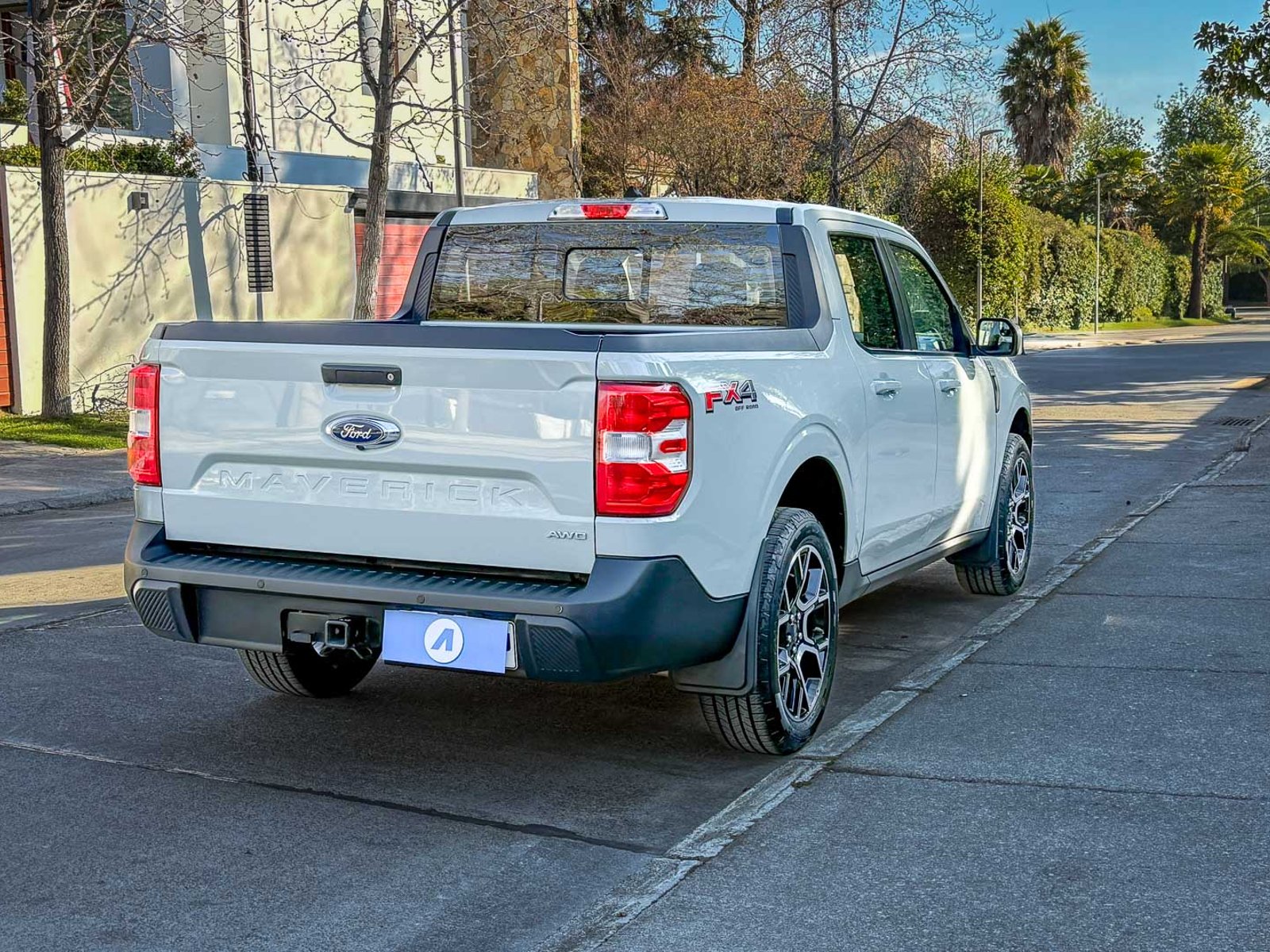 Ford Maverick Lariat 4x4 2.0 2023 - Foto 4 de 20