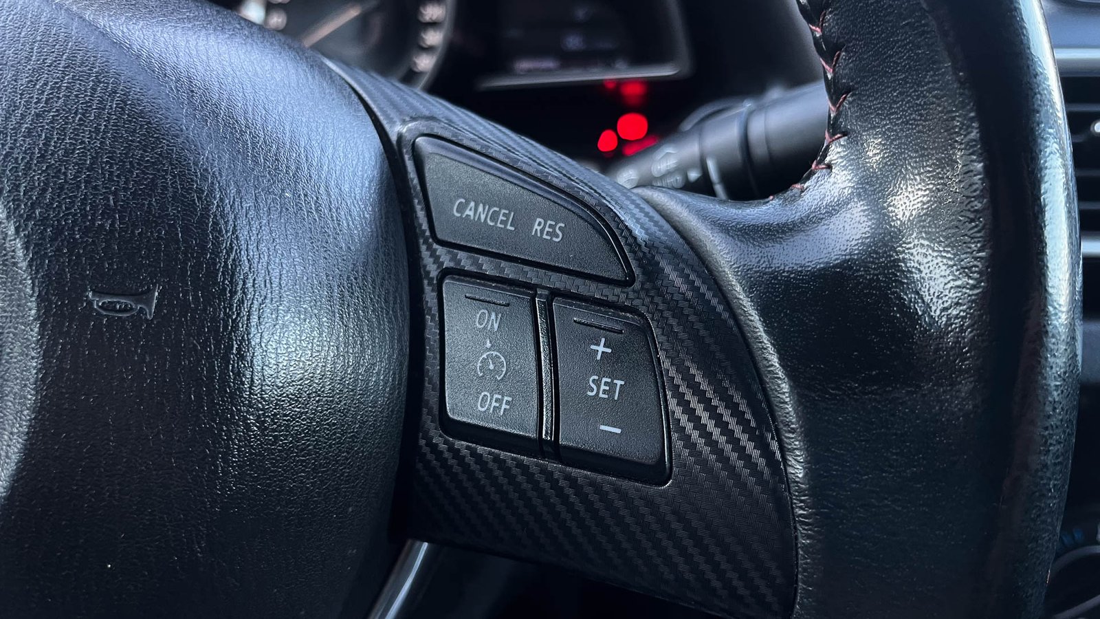 Mazda 3 V 2.0 Sedán MT 2015 - Imagen 10 de 20