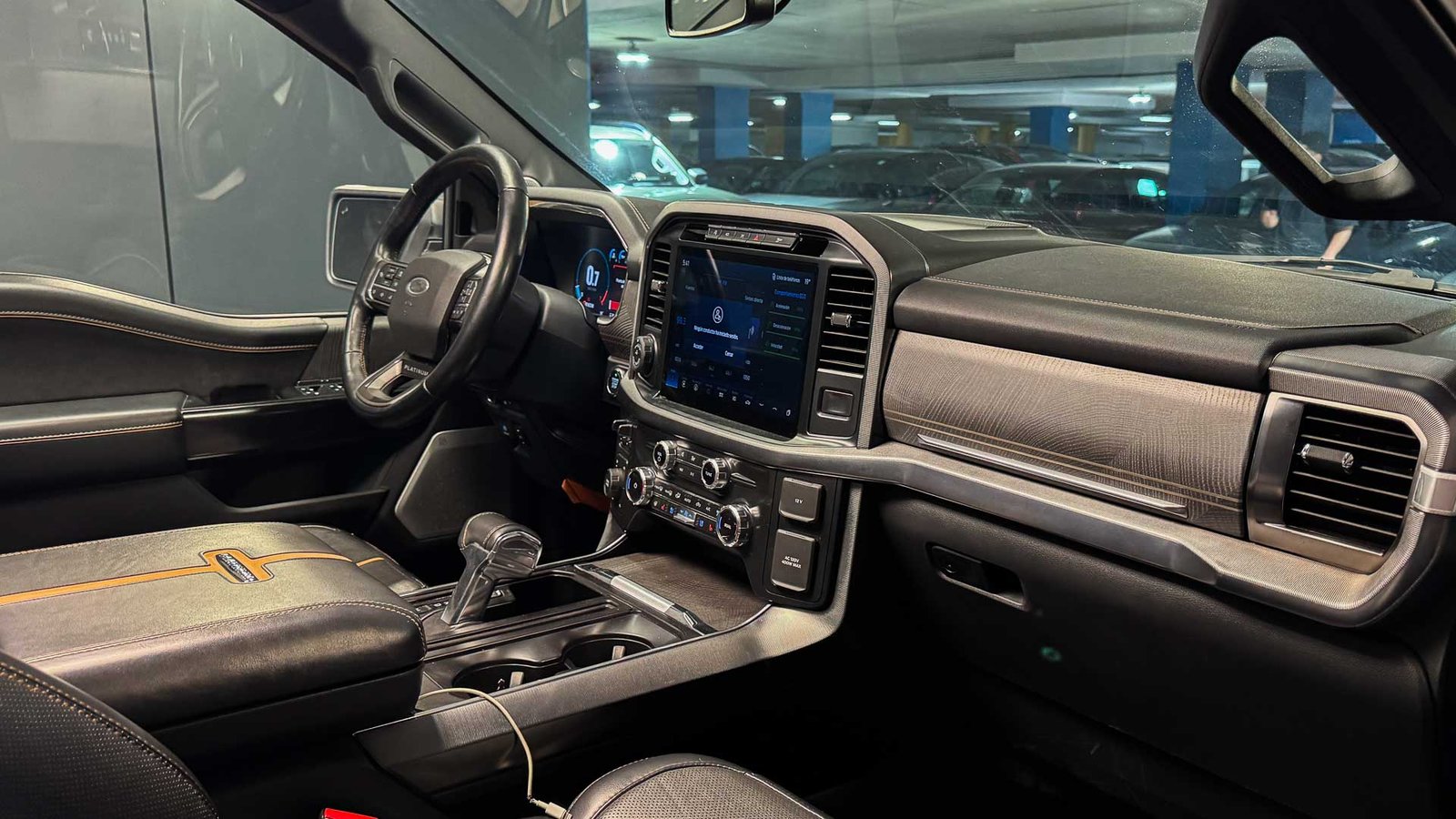 Ford F150 Platinum 3.5 2023 - Imagen 15 de 20