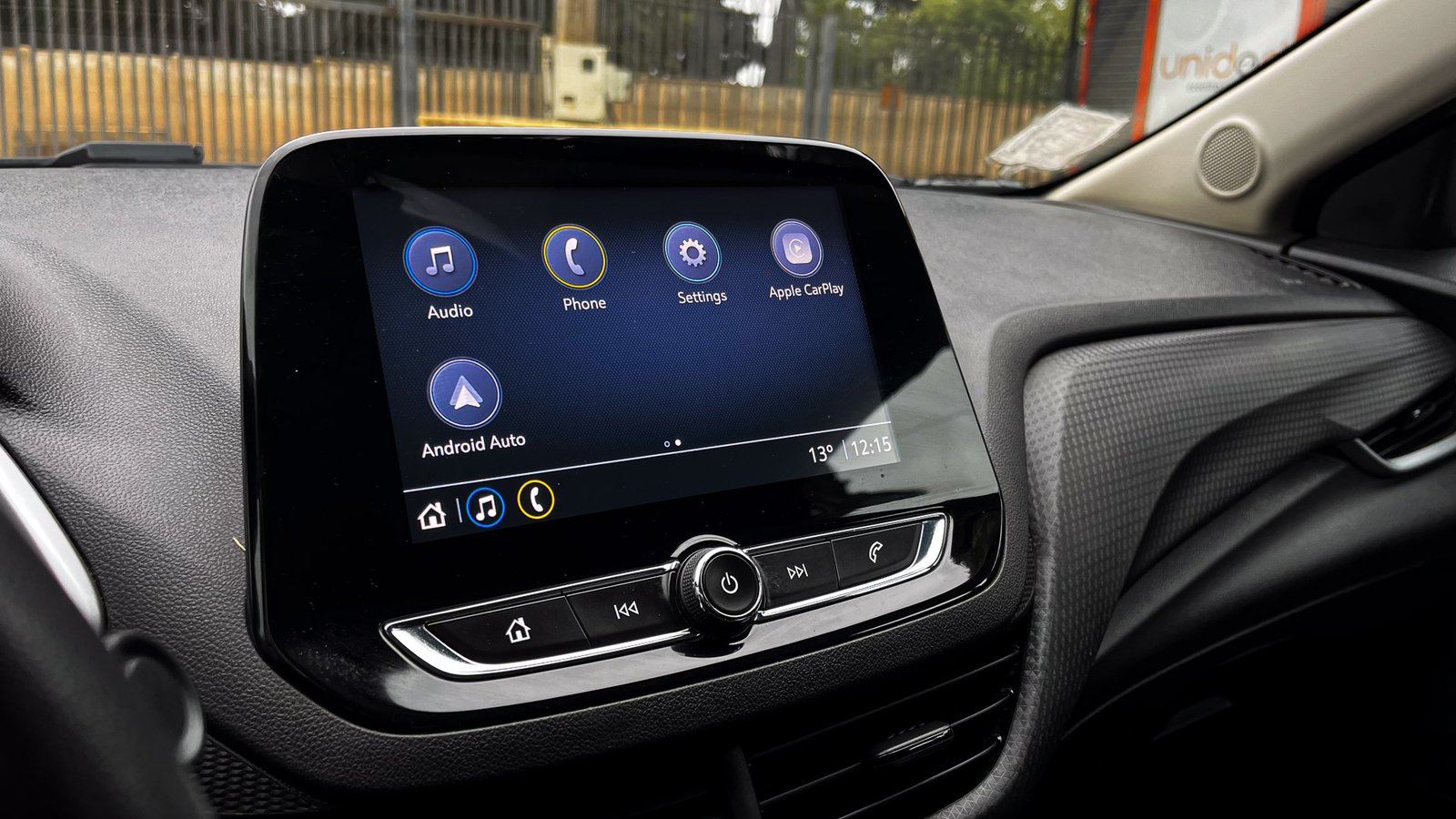 Chevrolet Onix MT LT 1.0T 2022 - Imagen 15 de 20