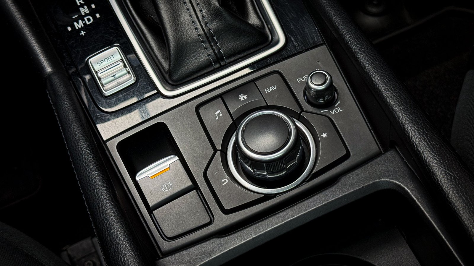 Mazda 3 V 2.0 2019 - Imagen 19 de 20
