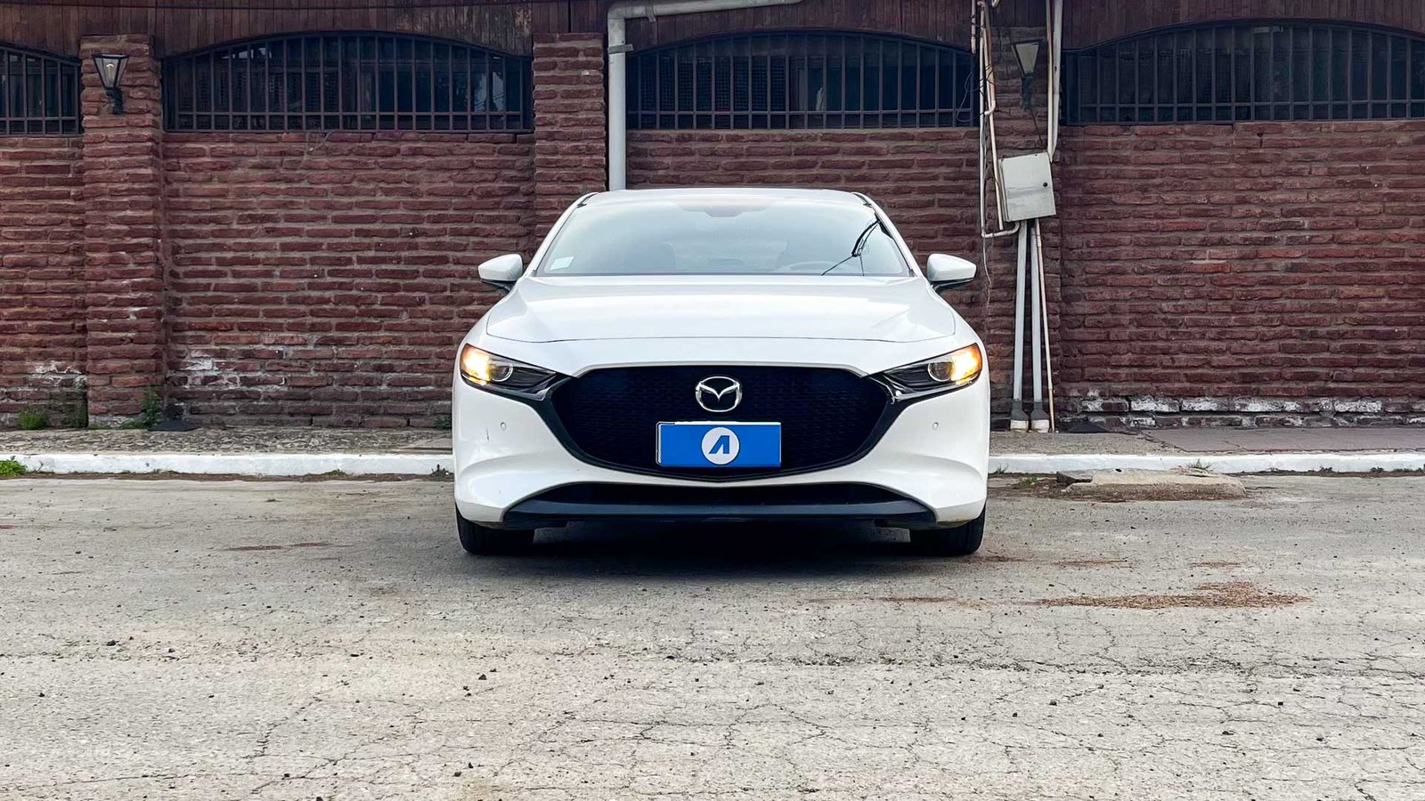 Mazda 3 Sport GTX 2.5 2023 - Imagen 4 de 17