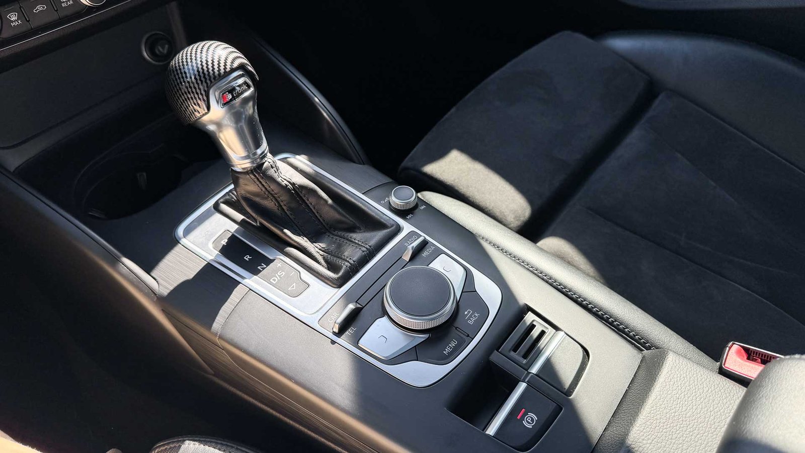 Audi A3 Sport Sline 1.4 2018 - Imagen 14 de 15