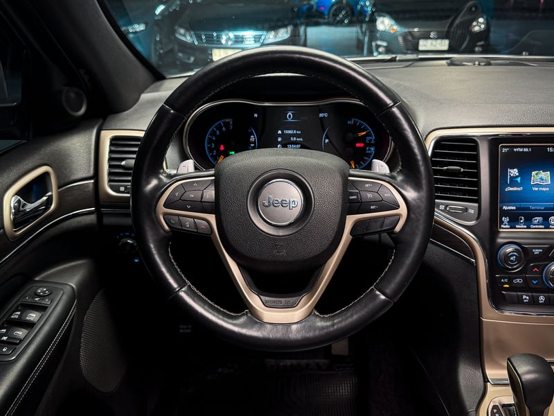 Jeep Grand Cherokee Limited 4WD 2018 - Imagen 12 de 20