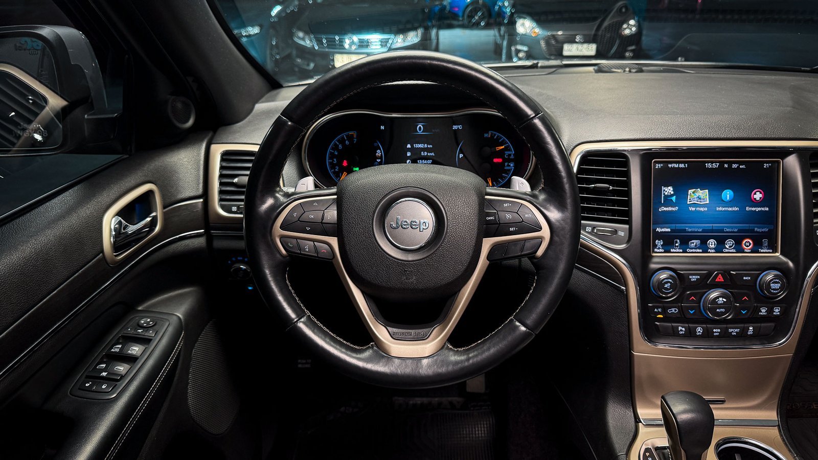 Jeep Grand Cherokee Limited 4WD 2018 - Imagen 12 de 20