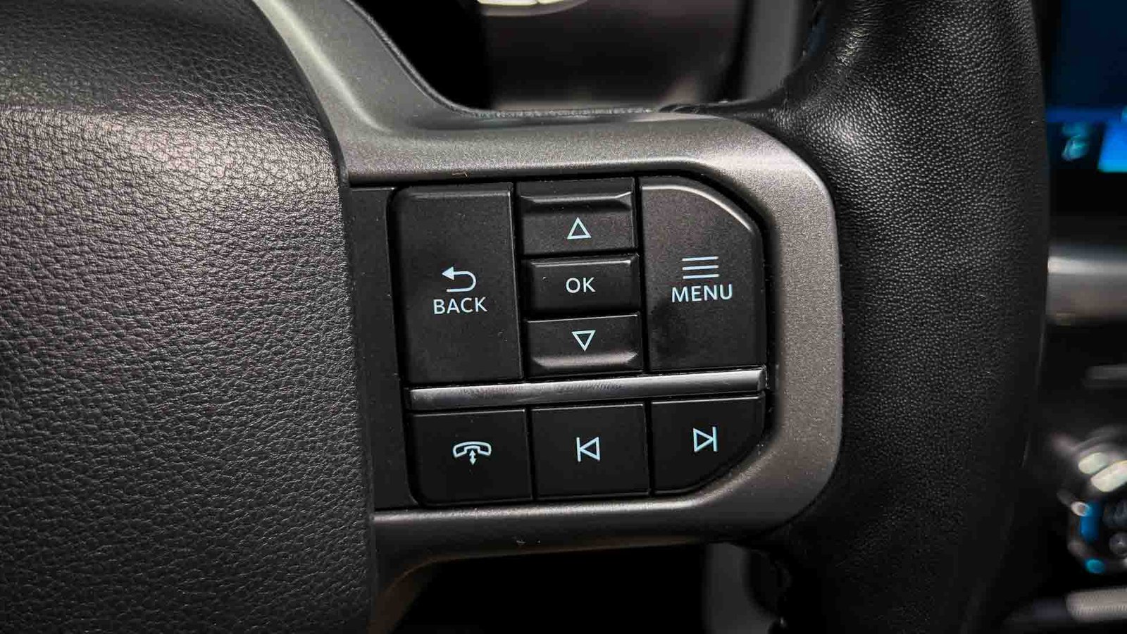 Ford F-150 Lariat Luxury 4WD 2022 - Imagen 12 de 20