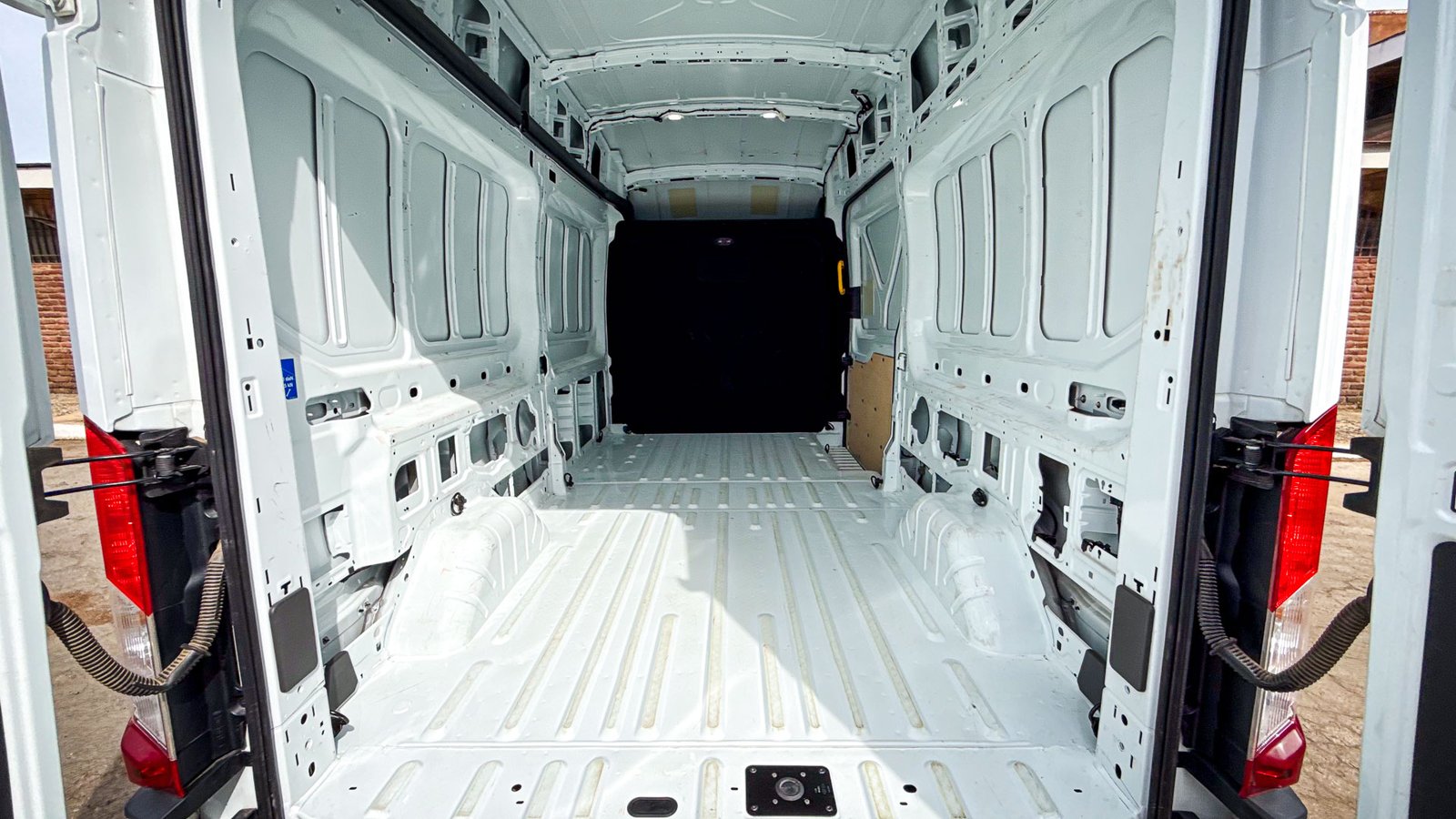 Ford Transit Techo alto L3H3 MT 2.0 2026 - Imagen 8 de 20
