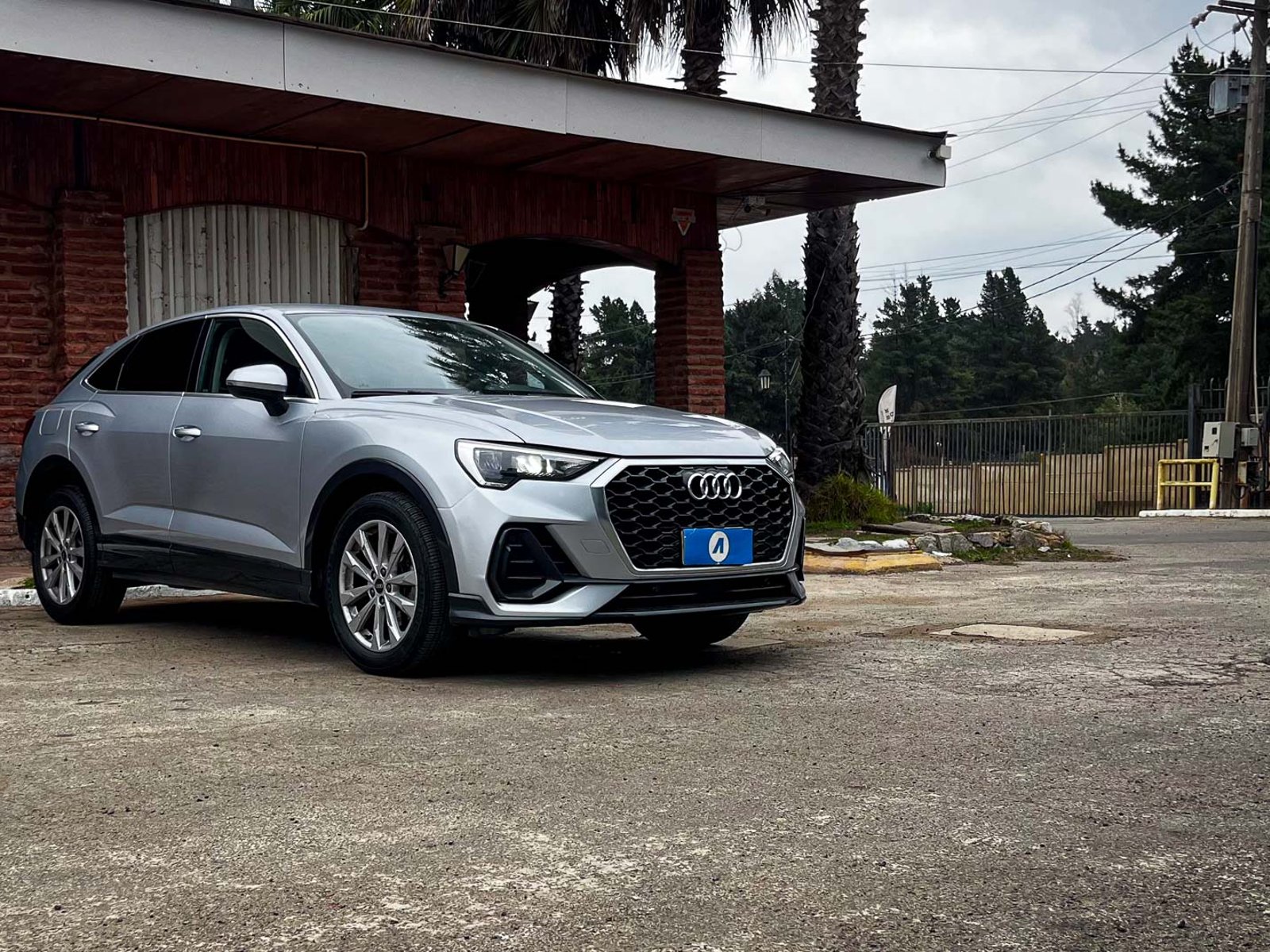Audi Q3 Sportback S-Line 1.4 2021 - Foto 5 de 20